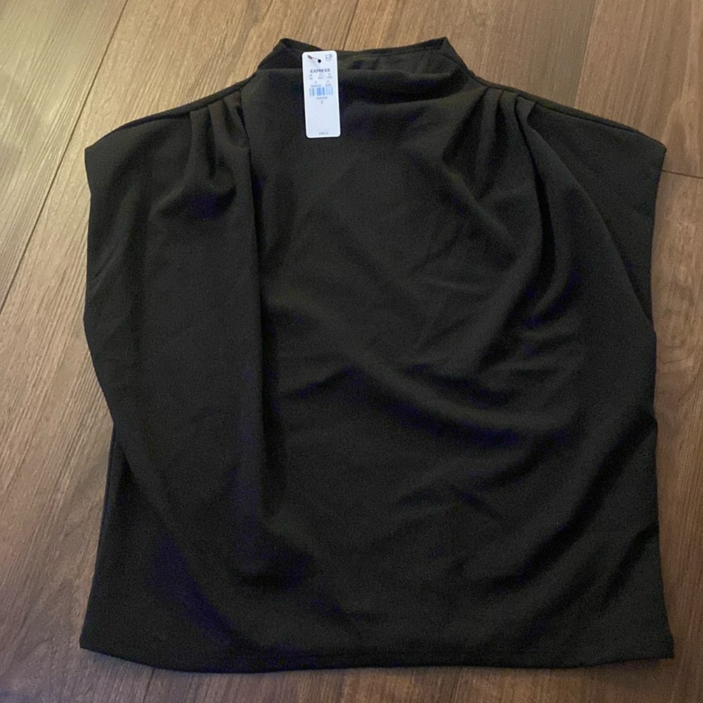 Express Black short sleeve blouse
